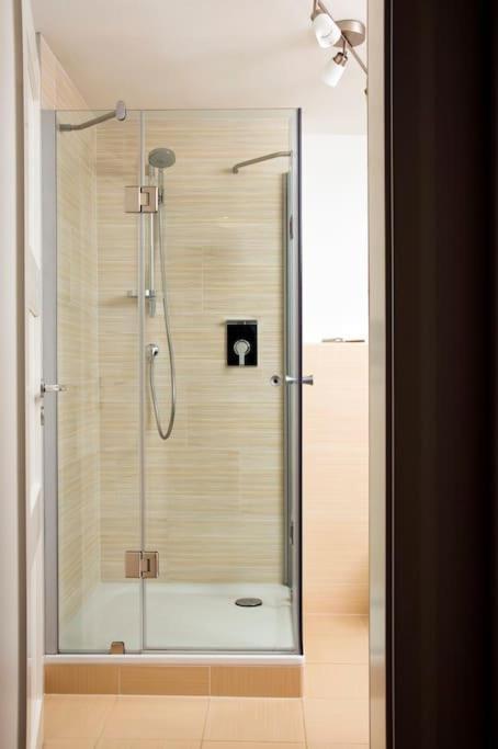 Appartement Meissner - Exklusiv,Strandnah Lübeck Exteriör bild